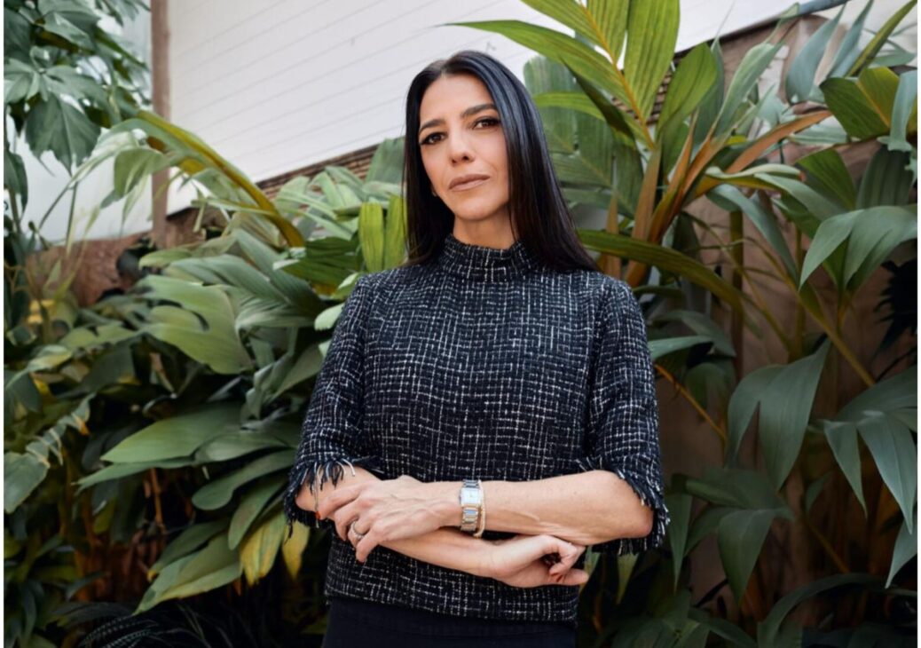 Carolina Burg celebra novo momento com Antonella e protagonismo no setor imobiliário