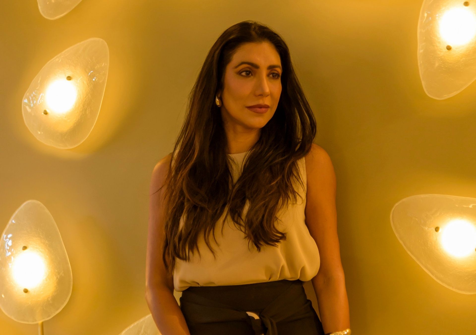 Mariana Amaral, da itens, valoriza o design autoral brasileiro e produzido em pequenas fábricas e comunidades de artesãos