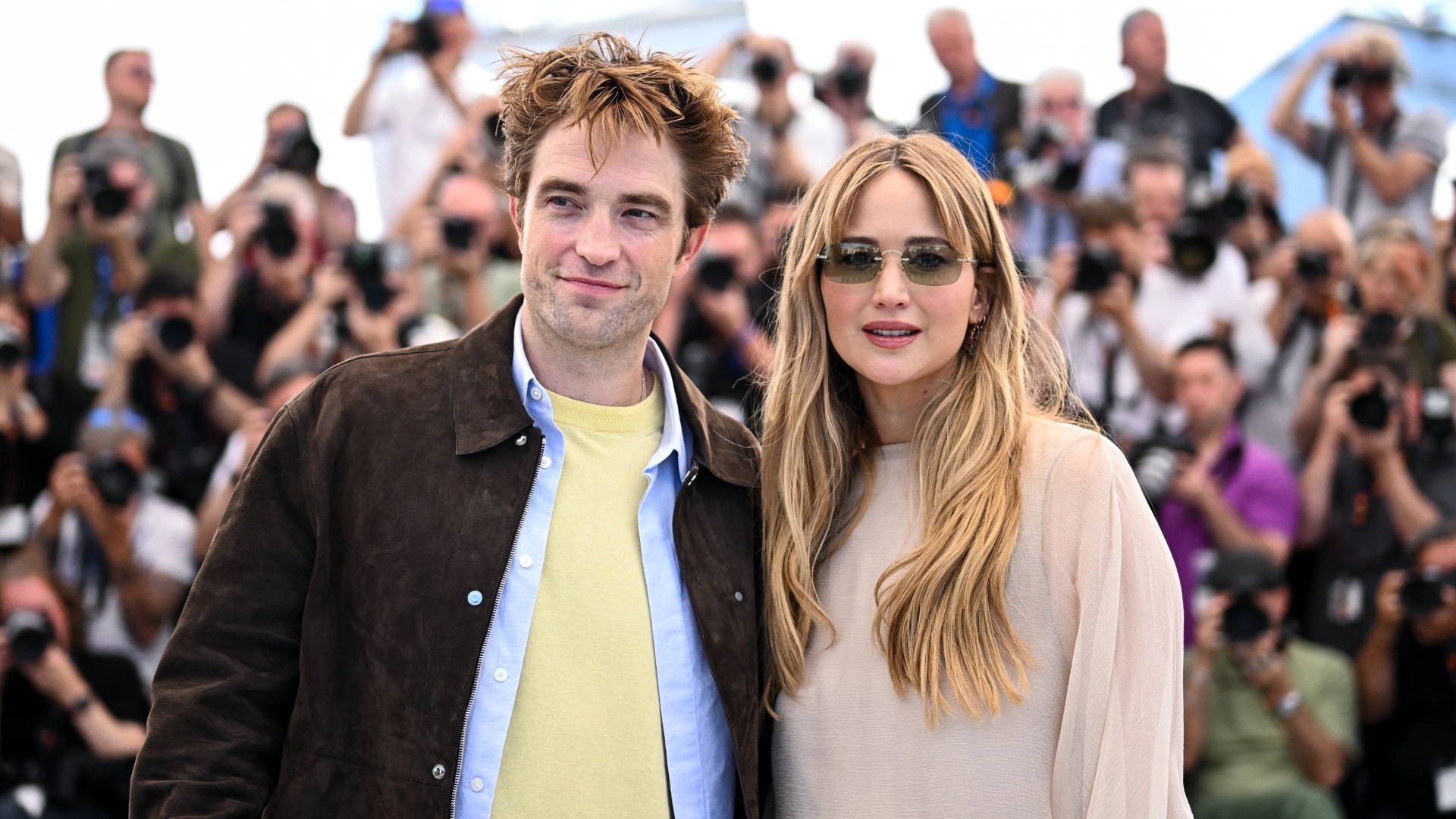 Após estreia de ‘Die My Love’, estrelas brilham na festa da Dior em Cannes