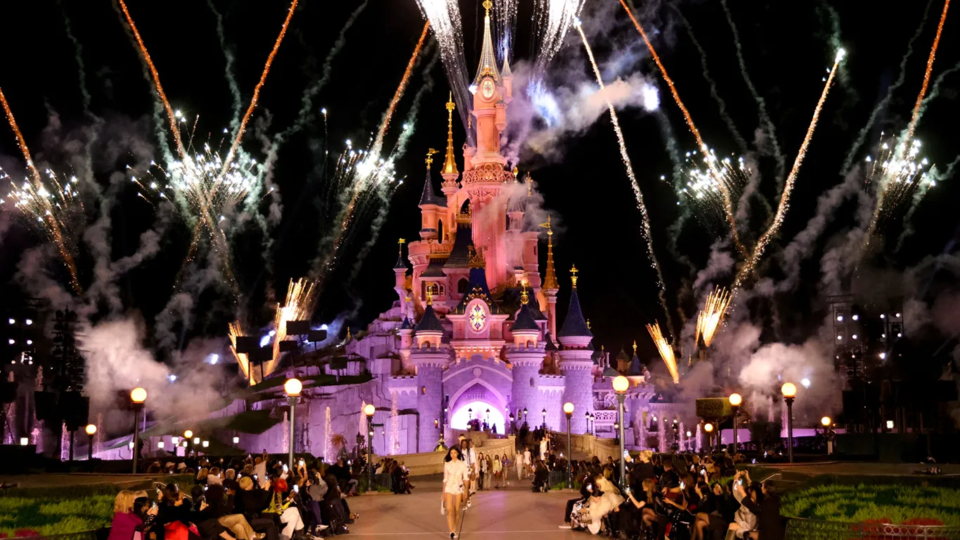 Coperni e Disney se unem para uma coleção histórica; veja os detalhes