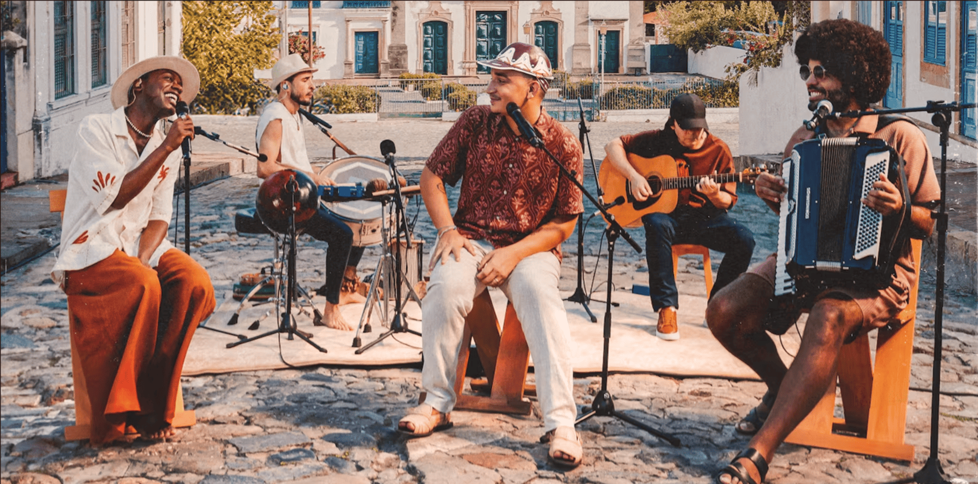 ‘Dominguinho’ estreia ao vivo na Casa Natura Musical com João Gomes, Mestrinho e Jota.pê