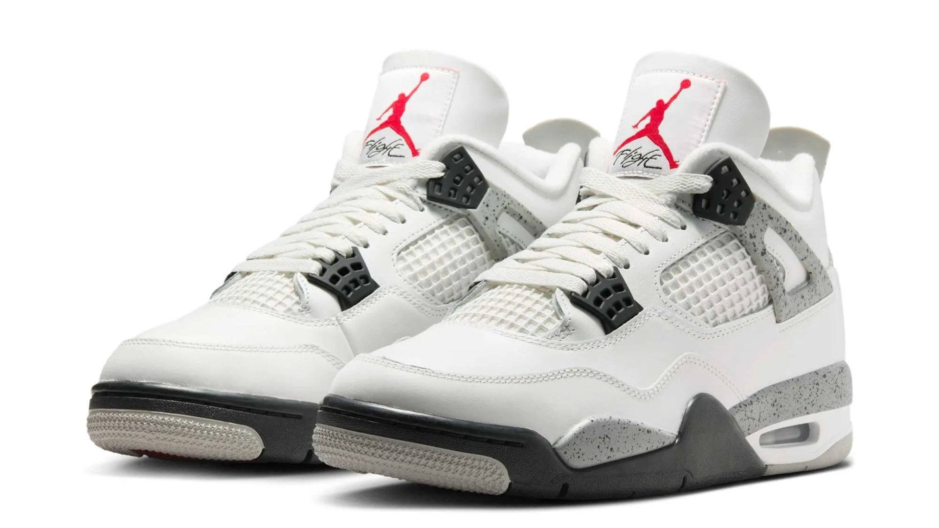 Nike relança Air Jordan 4, o White Cement, em versão fiel à primeira de mais de 30 anos